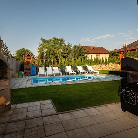 Rezidencia Podhajska Aparthotel Екстериор снимка