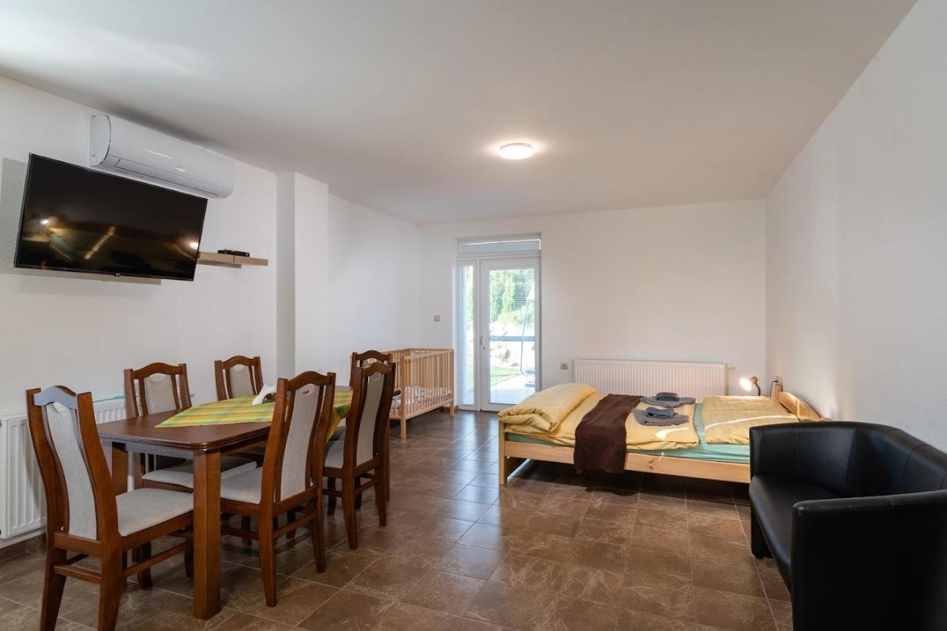 Rezidencia Podhajska Aparthotel Екстериор снимка
